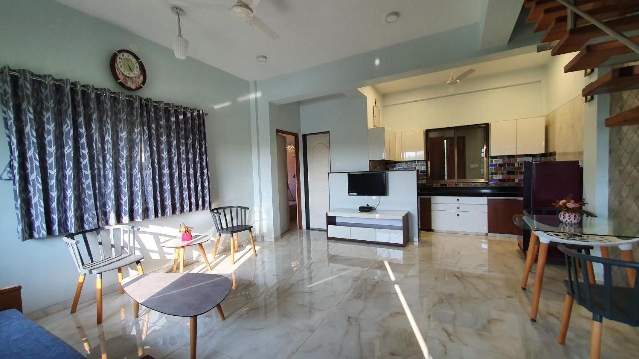 Nessies Nagaon Villa Alibag Luaran gambar