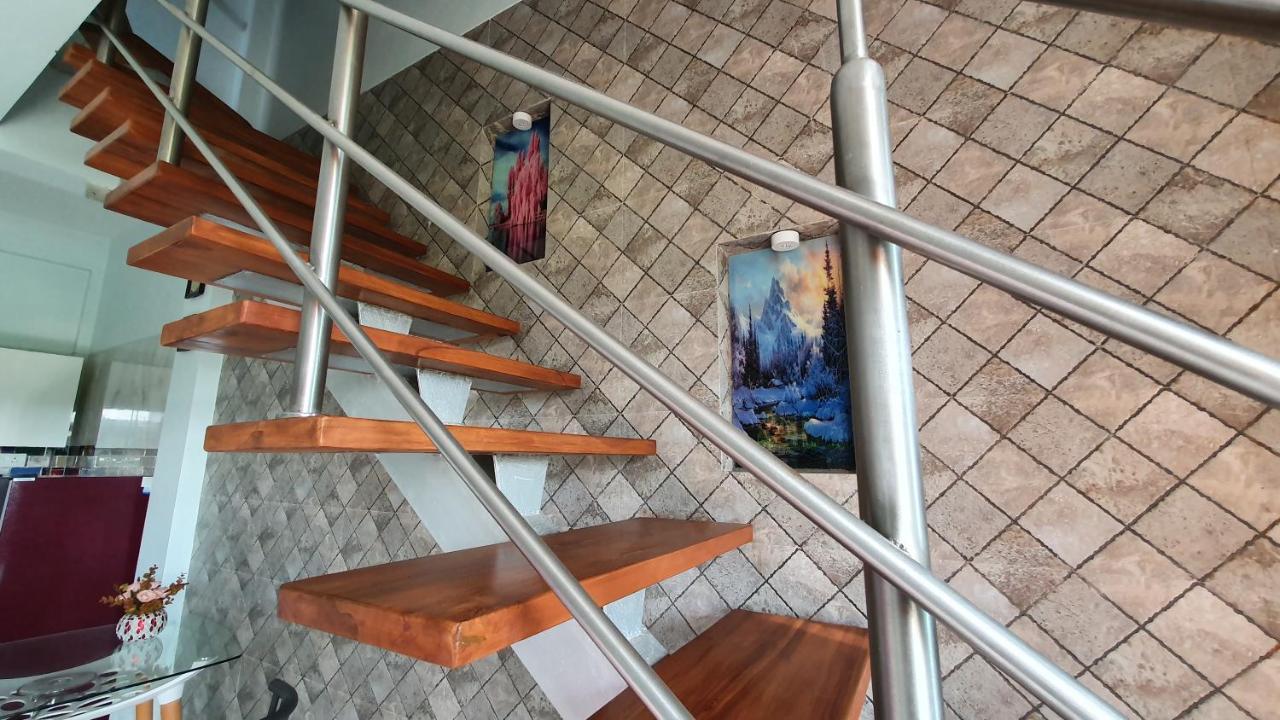 Nessies Nagaon Villa Alibag Luaran gambar